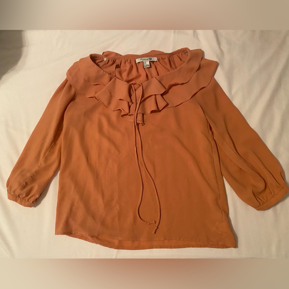Forever 21 3/4 inch Long Sleeve Ruffled Collar Blouse